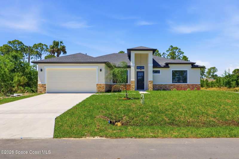 4 bedroom Single Family Residence at 889 Reading Street, Port Malabar Unit 24, Palm Bay — photo 1