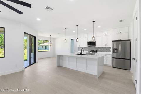 889 Reading Street, Palm Bay FL - photo 7 of 56