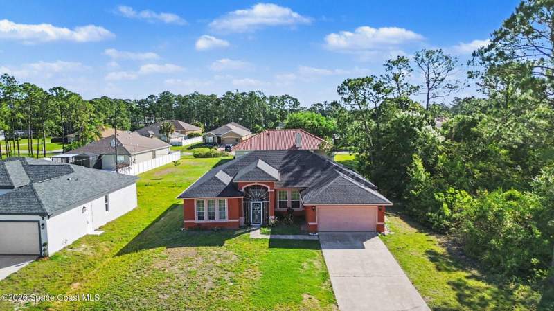 4 bedroom Single Family Residence at 3061 Eldron Boulevard, Port Malabar Unit 46, Palm Bay — photo 3