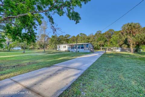 2540 Tuscany Drive, Mims FL - photo 7 of 51
