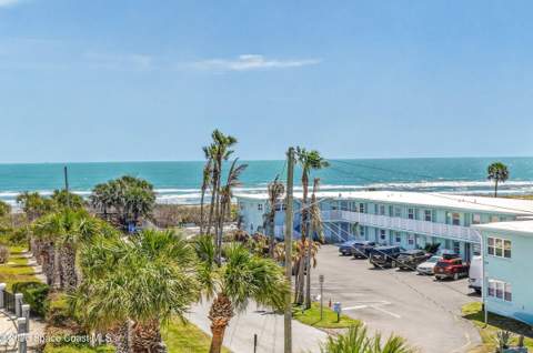 410 Hayes Avenue #303, Cocoa Beach FL - photo 10 of 47