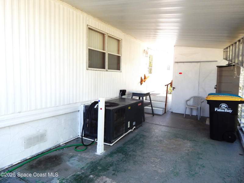 1 bedroom Mobile Home at 2975 Indian River Drive, Palm Bay Estates Mobile Home Park Co/Op of Tropic, Palm Bay — photo 4