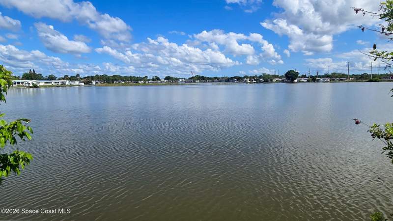2 bedroom Manufactured Home at 300 Beech Court, Forest Lakes of Cocoa Condo Ph I, Cocoa — photo 2