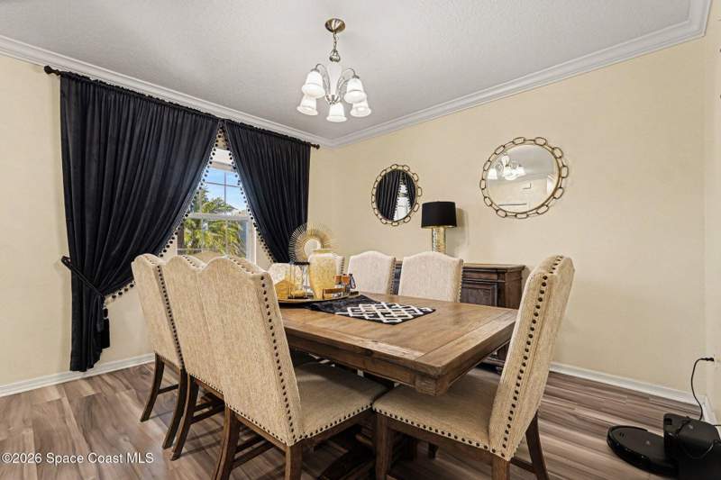 5 bedroom Single Family Residence at 1688 Attilburgh Boulevard, Manchester Lakes Phase 4, West Melbourne — photo 2