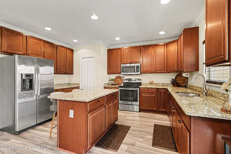 5 bedroom Single Family Residence at 1688 Attilburgh Boulevard, Manchester Lakes Phase 4, West Melbourne — photo 5