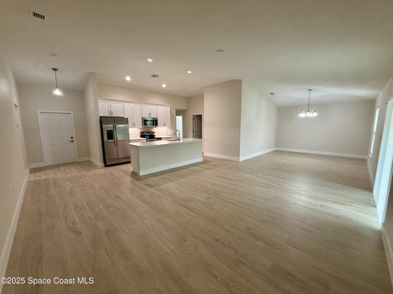 4 bedroom Single Family Residence at 581 Toynbee Road, Port Malabar Unit 20, Palm Bay — photo 3