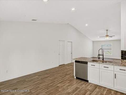 640 Roth Court, Palm Bay FL - photo 8 of 31