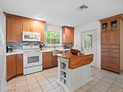 255 Mockingbird Lane, Merritt Island FL - photo 14 of 58