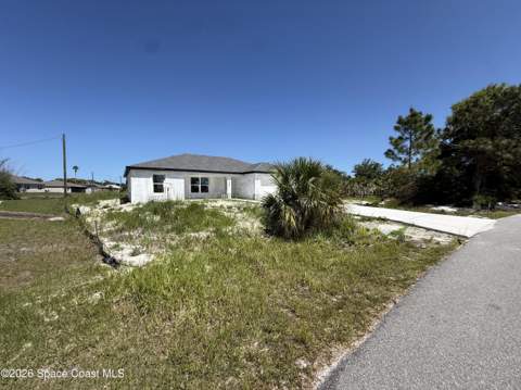 1659 Windsor Avenue, Palm Bay FL - photo 7 of 13