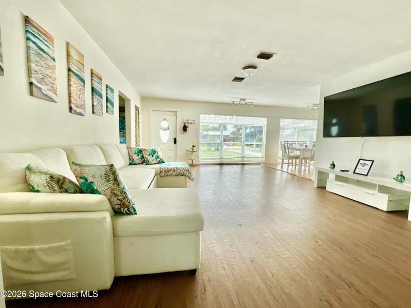 3 bedroom Single Family Residence at 133 NE 1st Street, South Patrick Shores 3rd Sec, Satellite Beach — photo 3