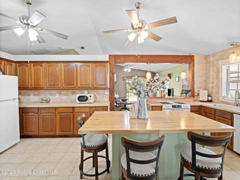 532 Sunset Boulevard, Melbourne Beach FL - photo 10 of 58