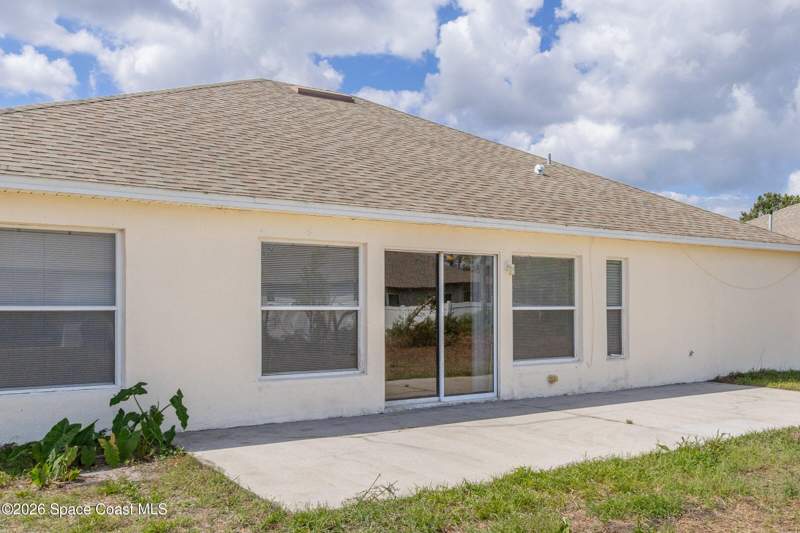 4 bedroom Single Family Residence at 483 Freeman Road, Port Malabar Unit 13, Palm Bay — photo 4
