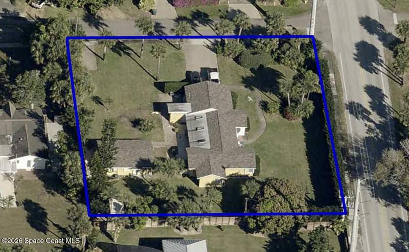 4 bedroom Single Family Residence at 702 Oak Street, Sunset Bay Subd, Melbourne Beach — photo 3