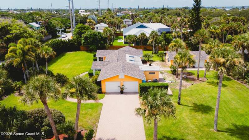 4 bedroom Single Family Residence at 702 Oak Street, Sunset Bay Subd, Melbourne Beach — photo 1