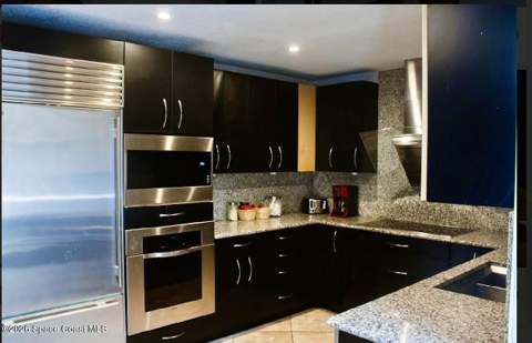 702 Oak Street, Melbourne Beach FL - photo 12 of 45