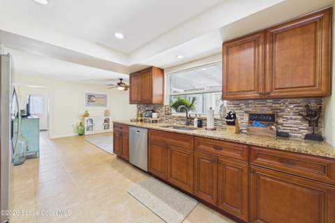 515 Royal Palm Boulevard, Satellite Beach FL - photo 17 of 78