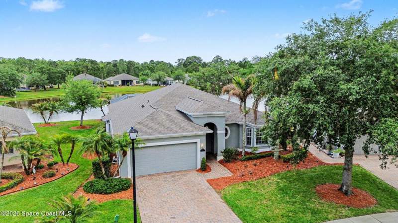 3 bedroom Single Family Residence at 348 Gardendale Circle, Monterey Cove at Bayside Lakes, Palm Bay — photo 5