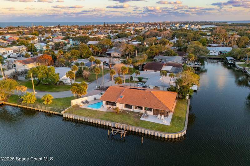 4 bedroom Single Family Residence at 200 Rose Drive, Forest Isles South, Cocoa Beach — photo 5
