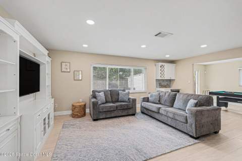 375 Cyprus Drive, Cocoa Beach FL - photo 12 of 31