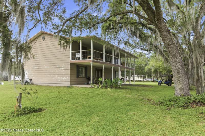 6 bedroom Single Family Residence at 4258 Arlington Avenue, Indian River Plantation Estates Plat 5, Mims — photo 2