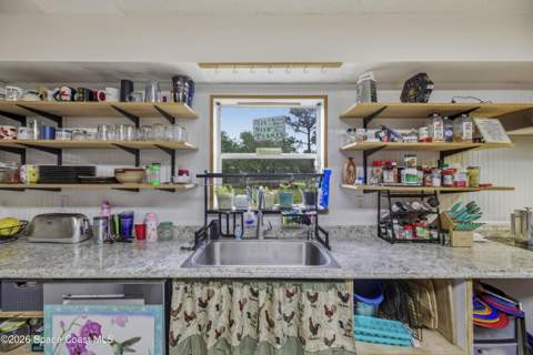 4258 Arlington Avenue, Mims FL - photo 11 of 64