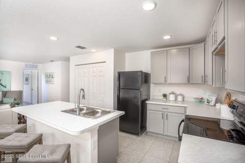 518 Poplar Street, Palm Bay FL - photo 7 of 40