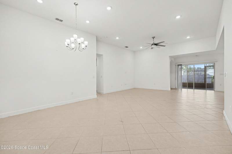 6 bedroom Single Family Residence at 1706 Elmhurst Circle, Port Malabar Unit 50, Palm Bay — photo 5