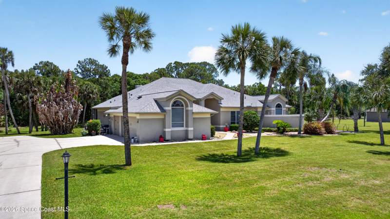 4 bedroom Single Family Residence at 900 Bluegrass Lane, Rockledge Acre Estates, Rockledge — photo 4