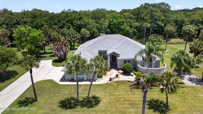 4 bedroom Single Family Residence at 900 Bluegrass Lane, Rockledge Acre Estates, Rockledge — photo 3