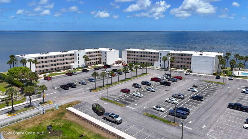 2 bedroom Condominium at 2465 S Washington Avenue #A402, Pelican Point Condo, Titusville — photo 2
