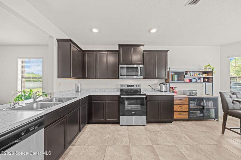 3 bedroom Single Family Residence at 3518 Loggerhead Lane, The Dunes at Indian River Preserve, Mims — photo 4
