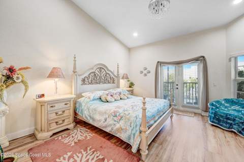 127 Lancha Circle #203, Indian Harbour Beach FL - photo 15 of 39