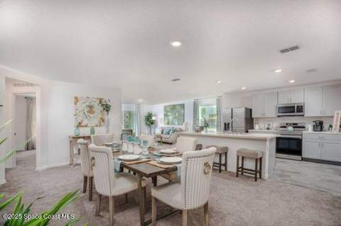 527 Lamkin Street, Palm Bay FL - photo 7 of 26