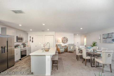 527 Lamkin Street, Palm Bay FL - photo 8 of 26