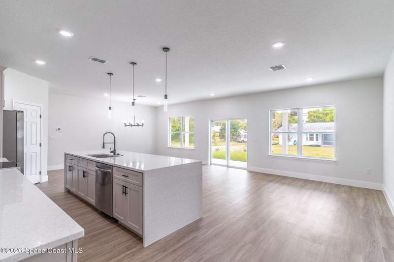 4 bedroom Single Family Residence at 983 Pace Drive, Port Malabar Unit 42, Palm Bay — photo 5