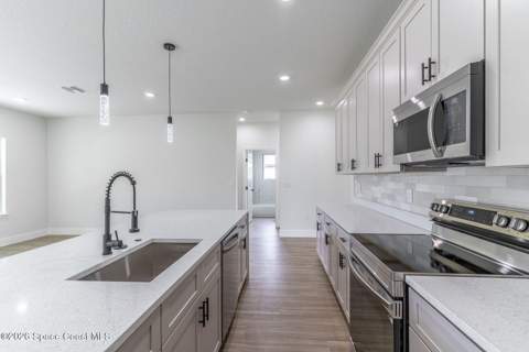983 Pace Drive, Palm Bay FL - photo 15 of 48