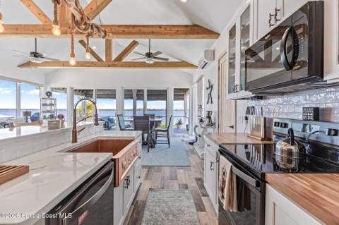 18 Vip Island #B, Grant-Valkaria FL - photo 13 of 61