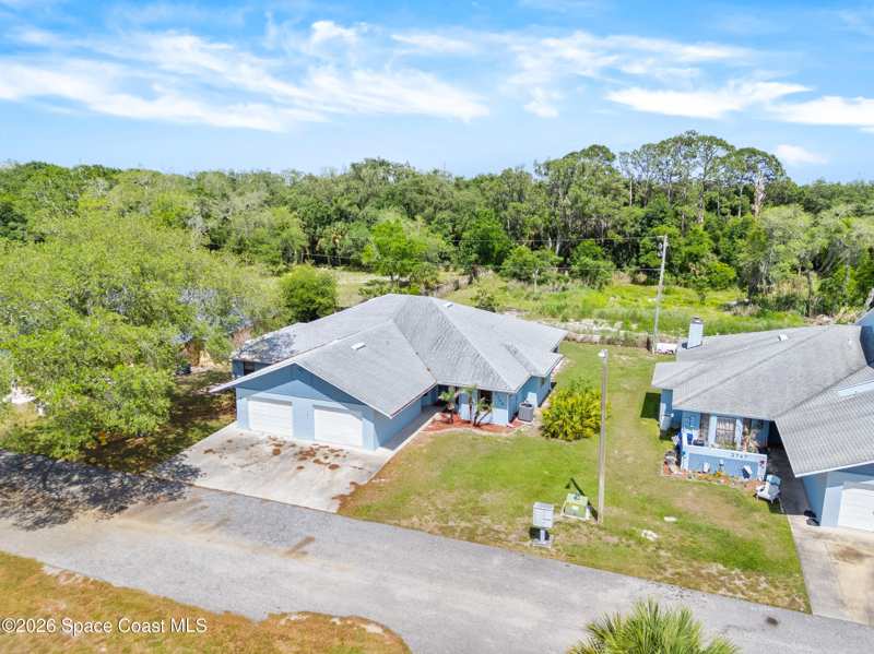 3 bedroom Single Family Residence at 3745 Canberra Court, Outback Replat Block B, Titusville — photo 1