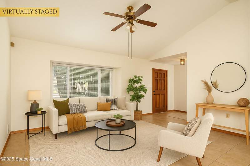 3 bedroom Single Family Residence at 385 Island Oaks Place, Island Oaks Subdivision, Merritt Island — photo 5