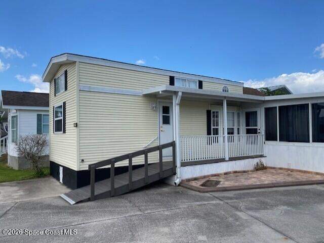 1 bedroom RV Community at 2343 Shuttle Circle #13, Willow Lakes Rv Resort, Titusville — photo 3