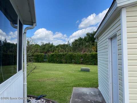 2343 Shuttle Circle #13, Titusville FL - photo 6 of 27