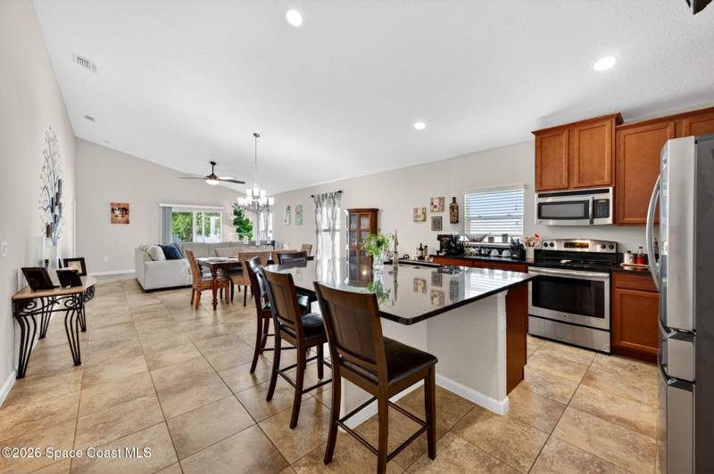4 bedroom Single Family Residence at 2190 Snapdragon Drive, Parkside West, Palm Bay — photo 4