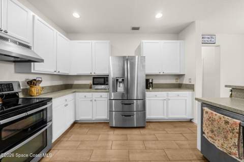 818 Boeing Street, Palm Bay FL - photo 10 of 25