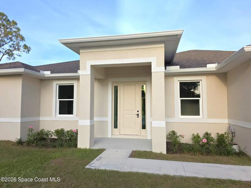 4 bedroom Single Family Residence at 1387 Platt Avenue, Port Malabar Unit 32, Palm Bay — photo 2