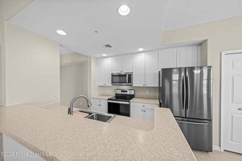 6828 Toland Drive #306, Melbourne FL - photo 21 of 48
