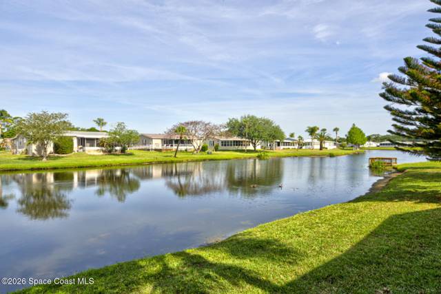 Northwest Lakes Condo