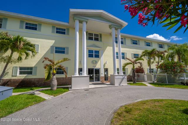 The Colonial House Condo