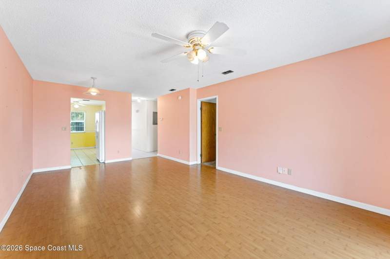 2 bedroom Townhouse at 1120 Cheney Highway #E, Meadows South-Sec 1 The, Titusville — photo 5