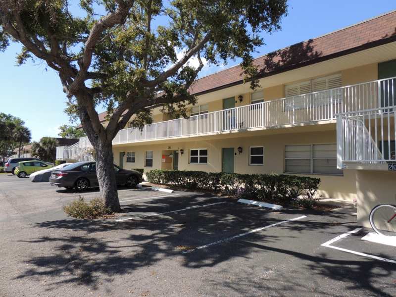1 bedroom Condominium at 291 Cape Shores Circle #I 20, Cape Shores Apt Bldg No 20 Condo, Cape Canaveral — photo 1