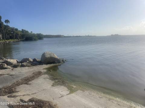 291 Cape Shores Circle #I 20, Cape Canaveral FL - photo 12 of 17